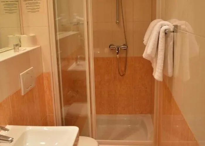 Walzerstadt Bed and Breakfast